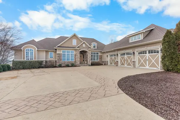 97 Crawfish Ln, Lawrenceburg, TN 38464