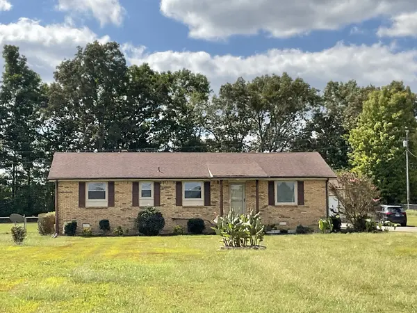 2664 Highway 79,  Indian Mound,  TN 37079
