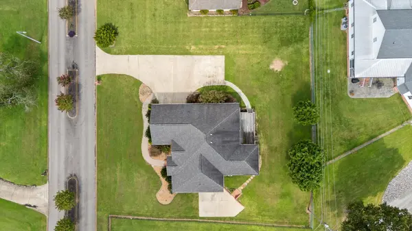 3240 Waterfront Dr, Chattanooga, TN 37419