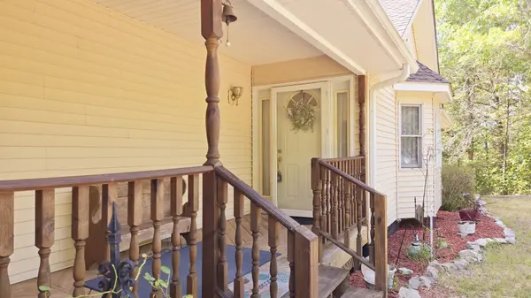 95 Ratteree Rd, Buchanan, TN 38222
