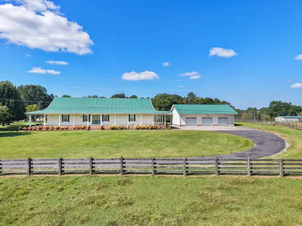 1597 Beaverdale Road #NE, Dalton, GA 30721
