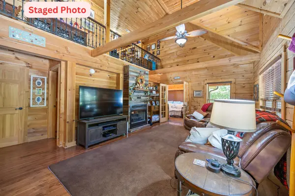 1659 Ravens Den Rd, Sewanee, TN 37375
