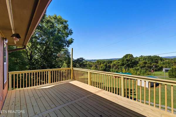 337 White Lane, Bean Station, TN 37708