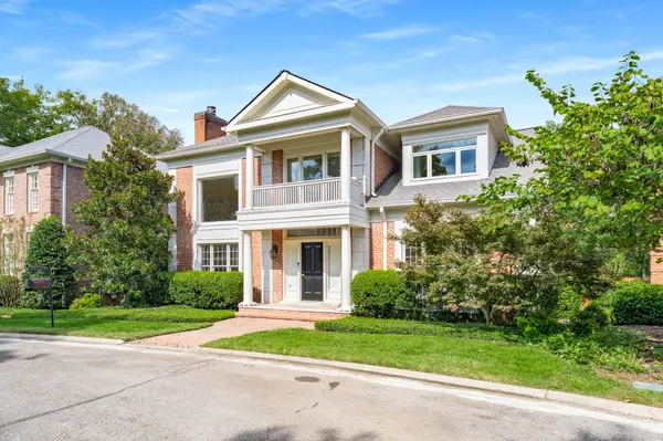 303 Saint James Park, Nashville, TN 37215
