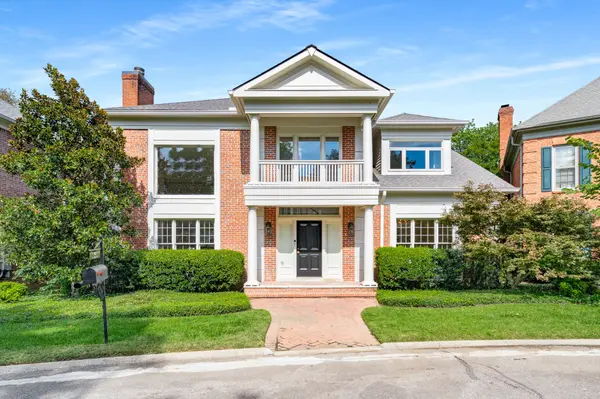 303 Saint James Park,  Nashville,  TN 37215