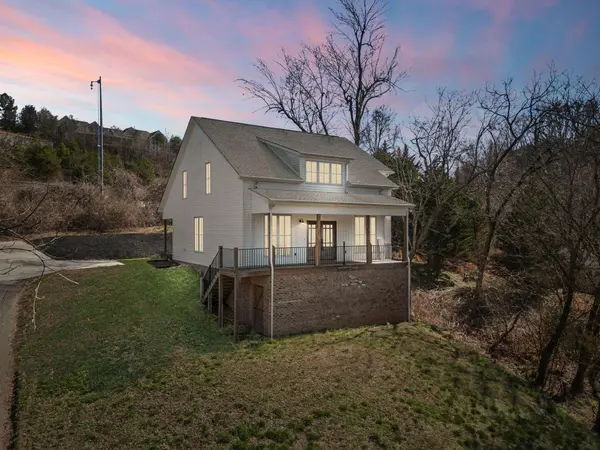 1150 Old Pineville Road, Chattanooga, TN 37405