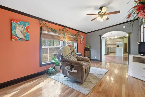 10515 Twin Springs Ln, Bon Aqua, TN 37025