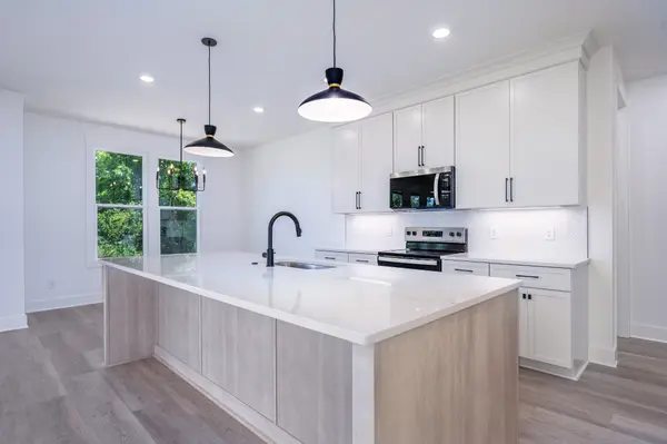 1309 Alderwood Pass, Nashville, TN 37207