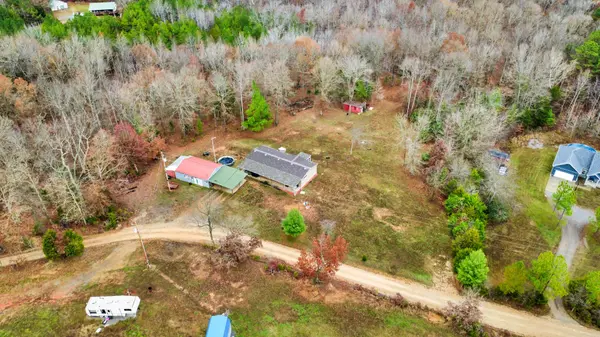 124 Old Lafayette Rd, Big Rock, TN 37023