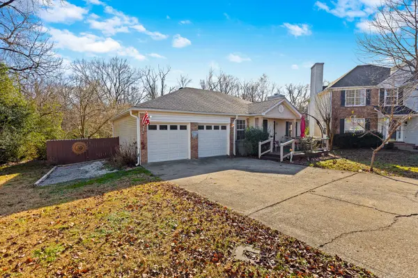 689 Granwood Blvd #W, Old Hickory, TN 37138
