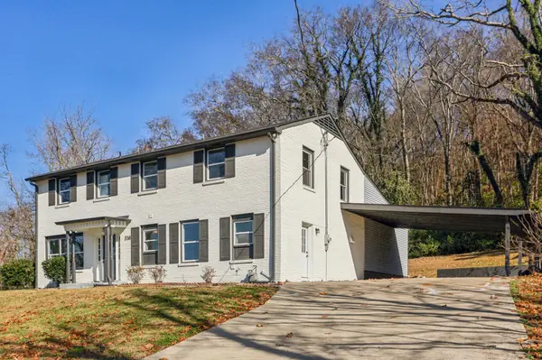 338 Cross Timbers Dr, Nashville, TN 37221