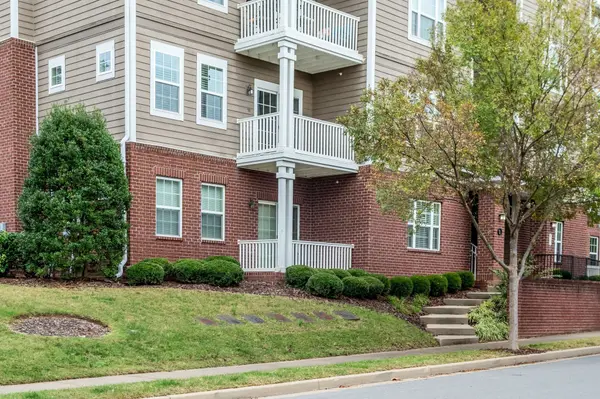 8121 Lenox Creekside Dr #3, Cane Ridge, TN 37013