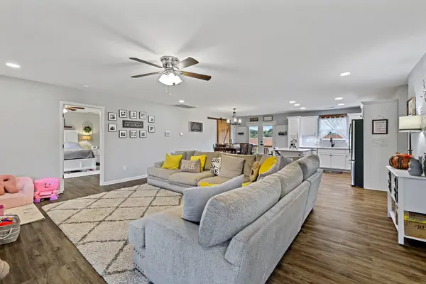 890 W Main St, Alexandria, TN 37012