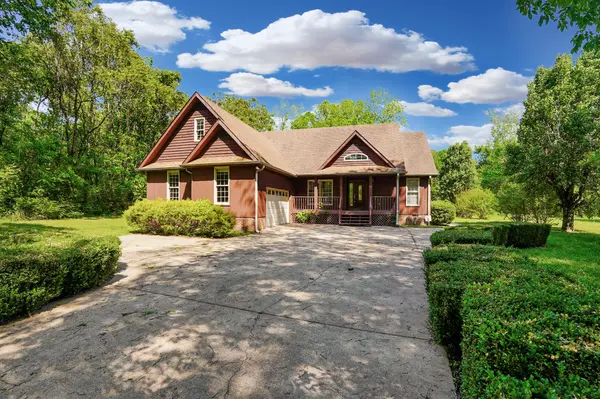 31 White Oak Road, Stewart, TN 37175