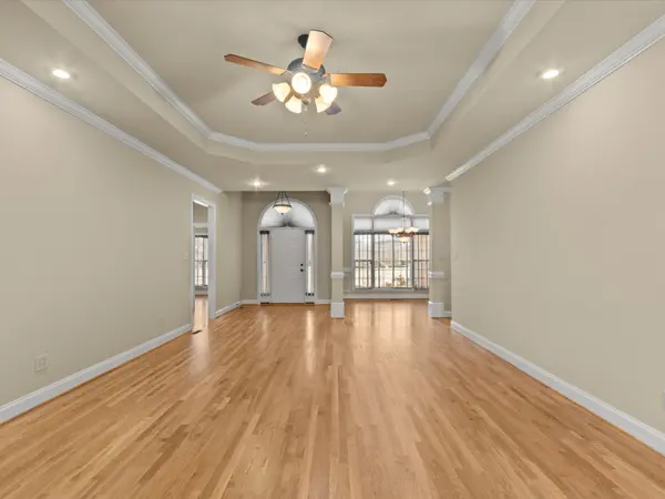 715 S Clinton St, Athens, AL 35611