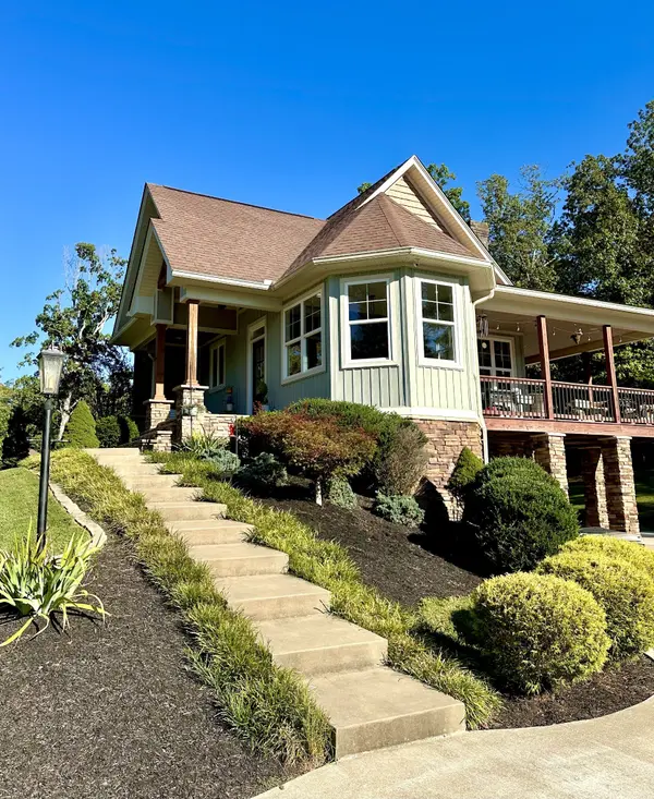 1136 Dimple Rd #S, Chapmansboro, TN 37035