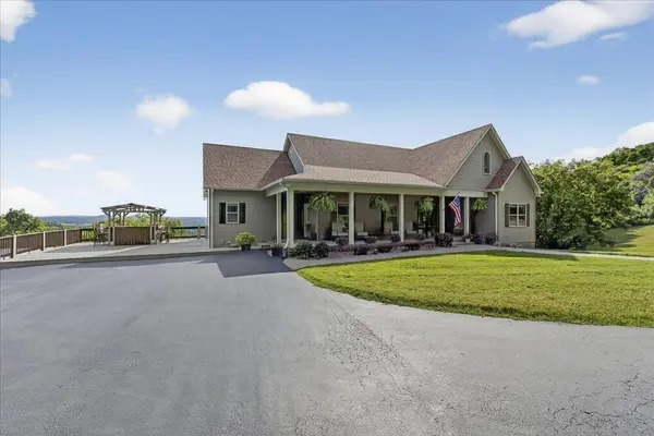1250 Ed Seay Gregory Ln, Hartsville, TN 37074