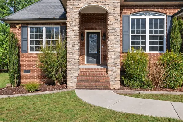 31 Chickory Ln, Monteagle, TN 37356