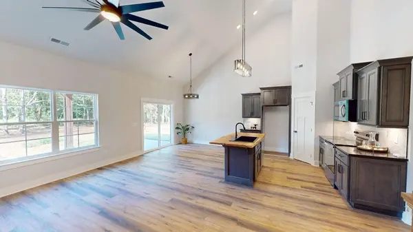 7401 Don Bruce Ct, Christiana, TN 37037
