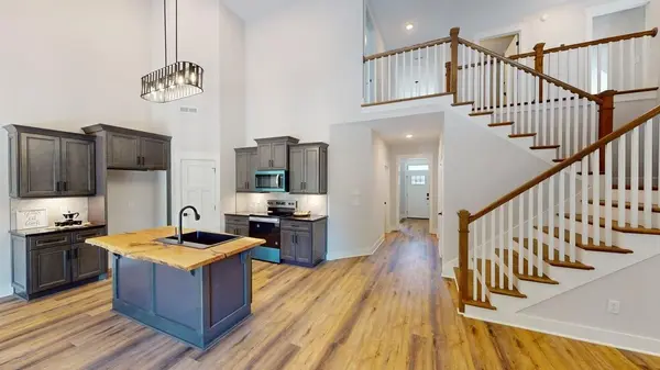 7401 Don Bruce Ct, Christiana, TN 37037
