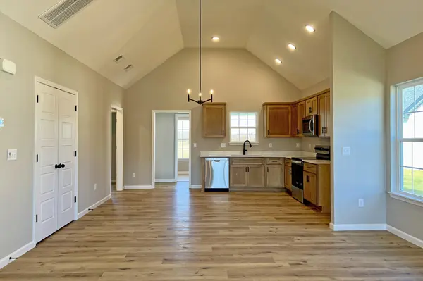 1106 Brook Court, Franklin, KY 42134