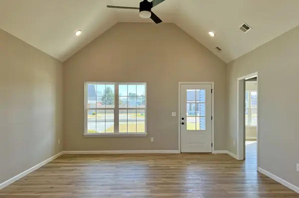 1106 Brook Court, Franklin, KY 42134