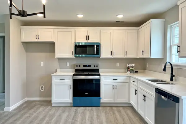 1110 Brook Court, Franklin, KY 42134