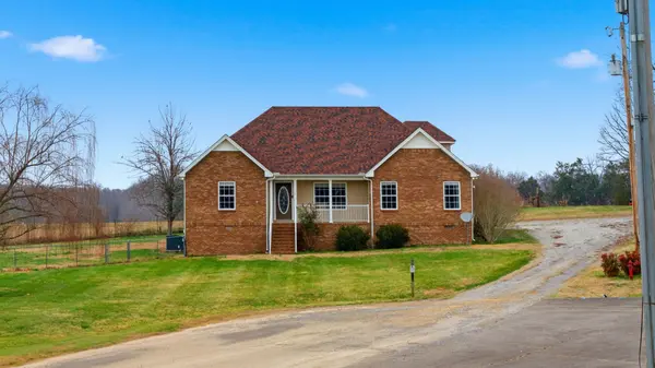 59 Parker Cir, Lynchburg, TN 37352