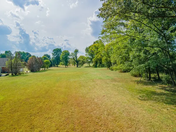 6616 Old Zion Rd, Columbia, TN 38401