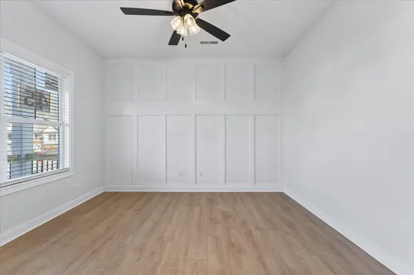 998 Alton Dr, Clarksville, TN 37043