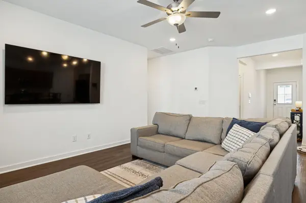 3028 Oscar Dr, White House, TN 37188