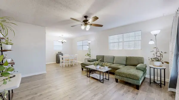 544 Lakewood Dr, Beechgrove, TN 37018