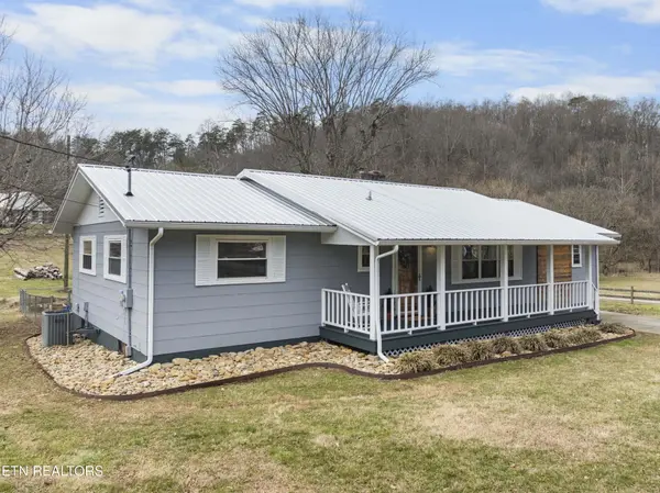 8635 Widener Rd, Knoxville, TN 37920