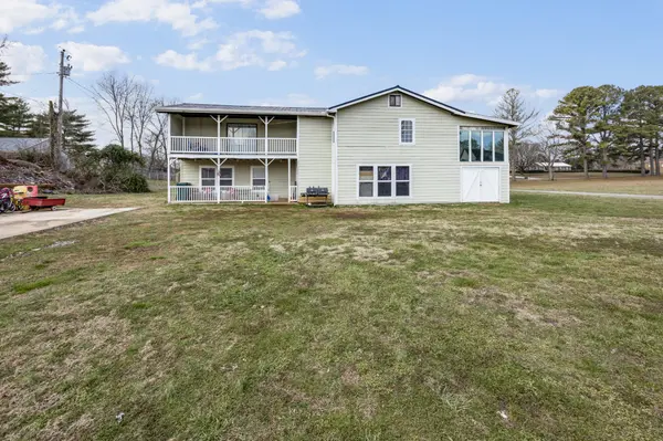 214 Earle St, Cowan, TN 37318