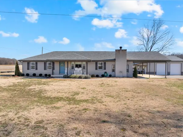 52 Hotel Rd,  Flintville,  TN 37335