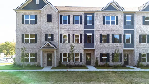 104 Rosebush Lane, Lebanon, TN 37087