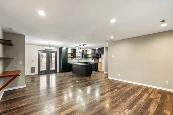 4470 Russellville Rd, Hopkinsville, KY 42240