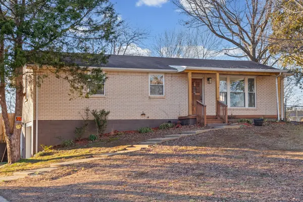 1504 Glennon Dr, Clarksville, TN 37042