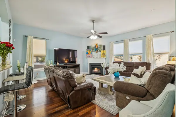 1036 Kelsey Glen Dr, Mount Juliet, TN 37122