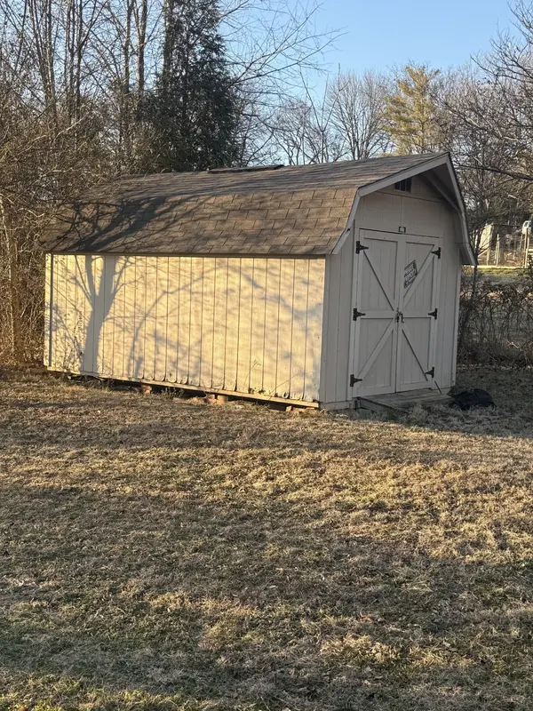 3575 New Hope Rd, Alexandria, TN 37012