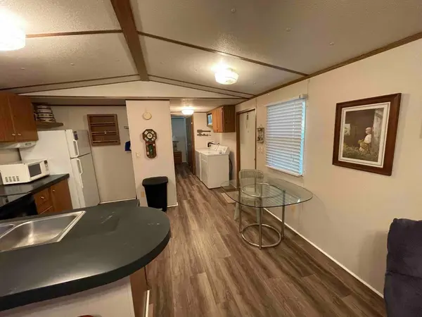 205 Lewis Cir, Dover, TN 37058