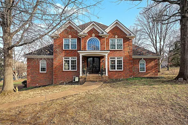 102 Saltwood Pl, Hendersonville, TN 37075