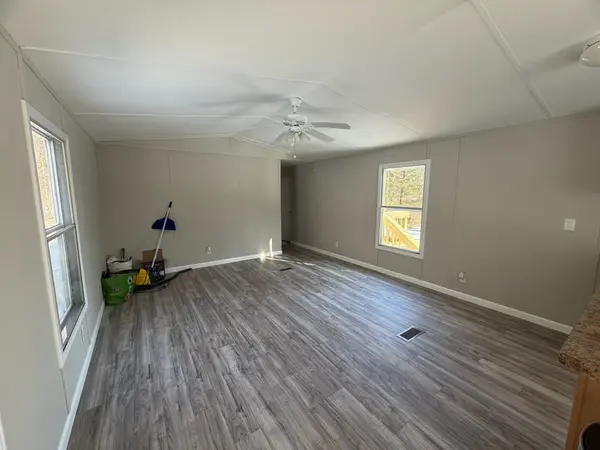 775 Slim Island Rd, Bowling Green, KY 42101