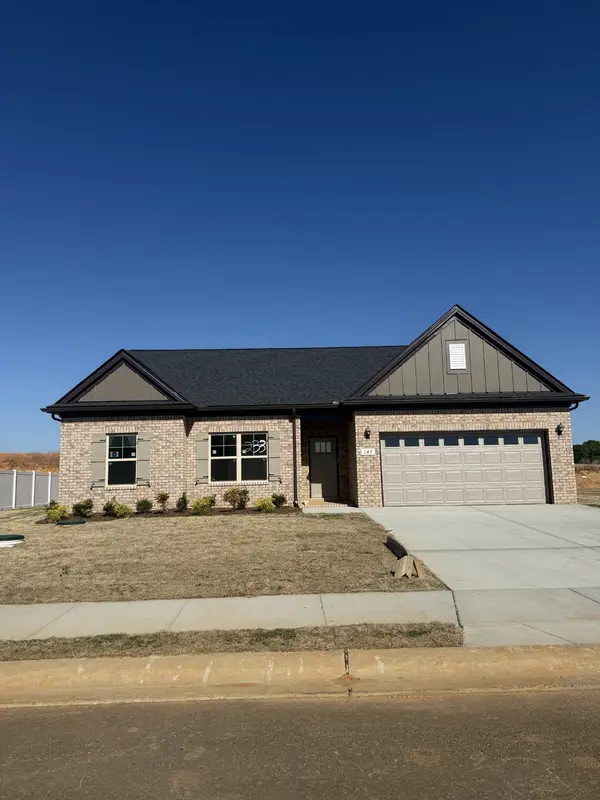 147 Watershed Court, Ashland City, TN 37015