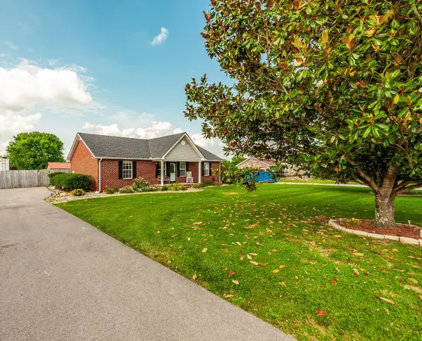 1051 Pinnacle Way, Castalian Springs, TN 37031