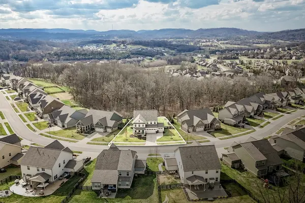 7145 Sky Meadow Dr, College Grove, TN 37046