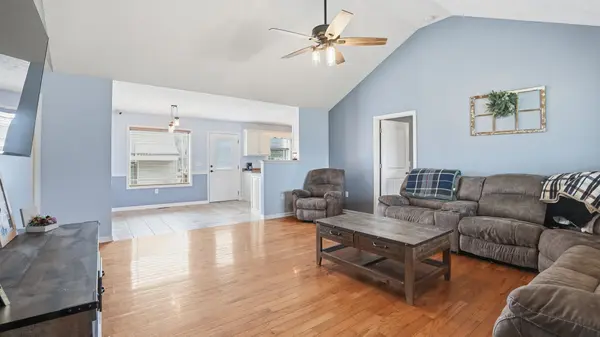 101 Anderson Creek Rd, Bell Buckle, TN 37020