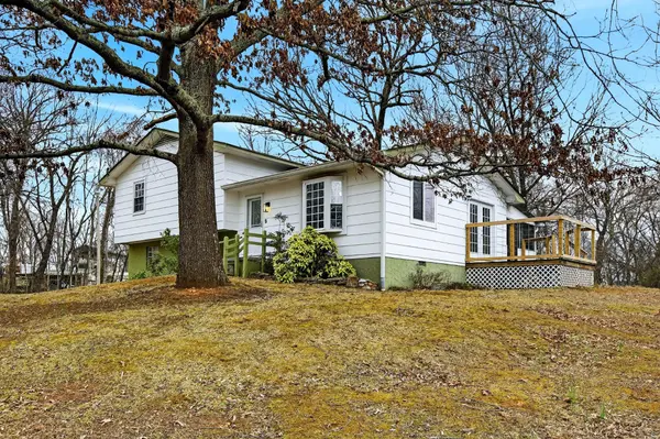 179 Central Avenue, Benton, TN 37307