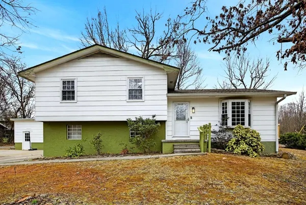179 Central Avenue,  Benton,  TN 37307