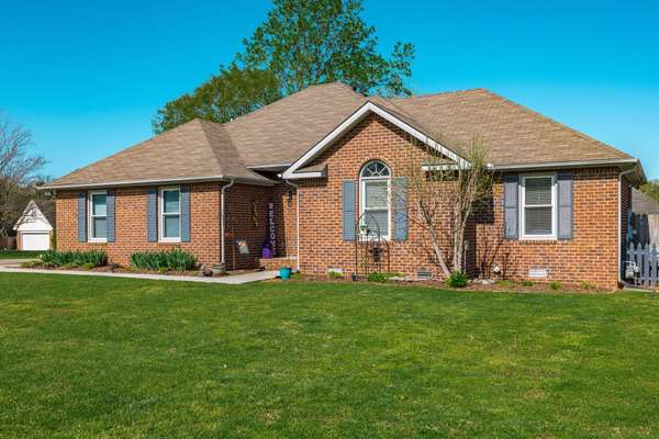 2403 English Hill Dr, Murfreesboro, TN 37130